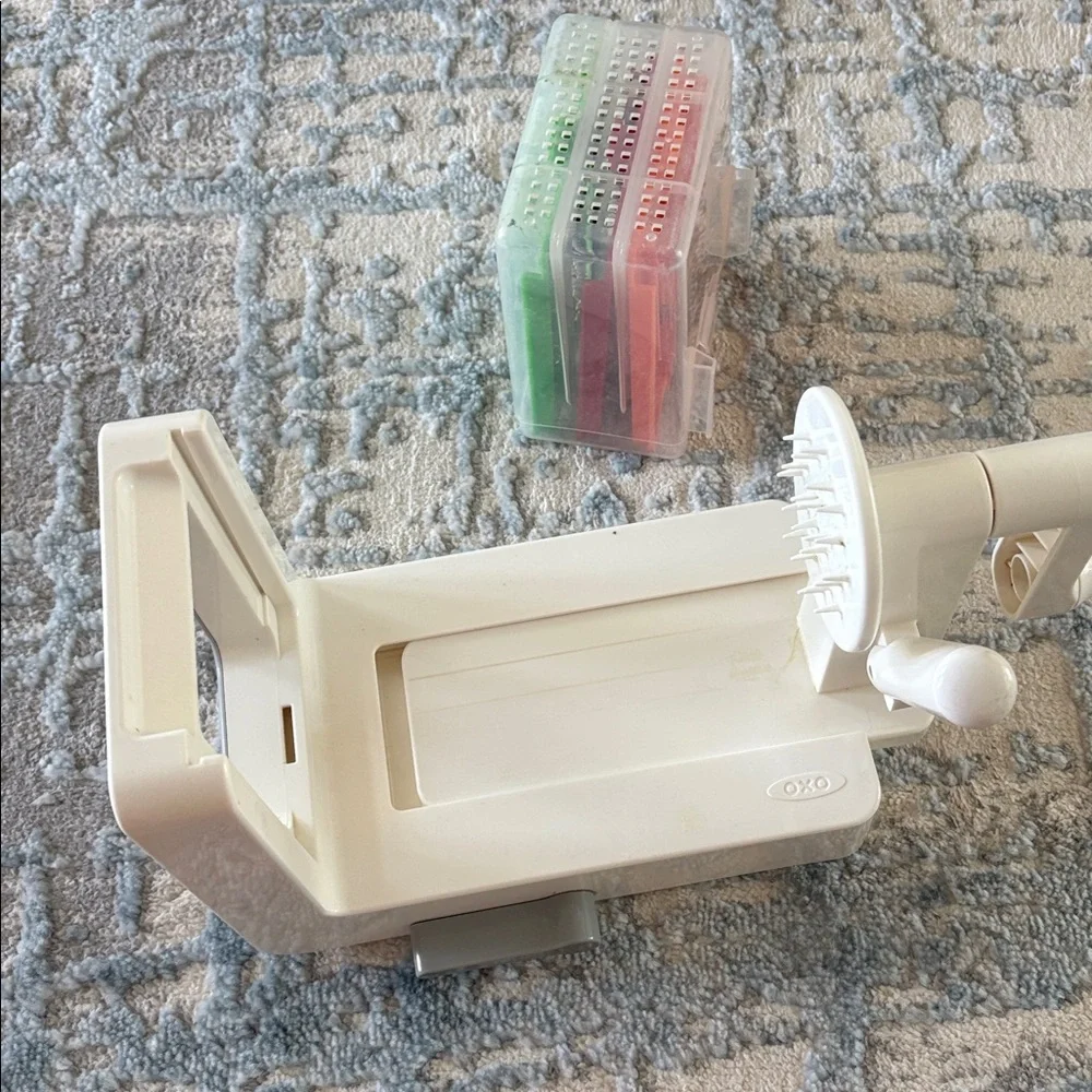 Oxo Vegetable Spiralizer
